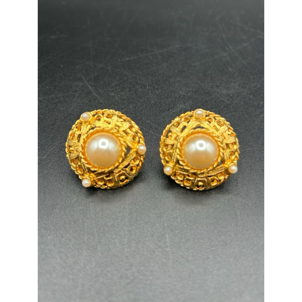 VTG Signed IVANA Trump Gold Plate Blue Rhinestones Faux Pearl Clip On Earrings
